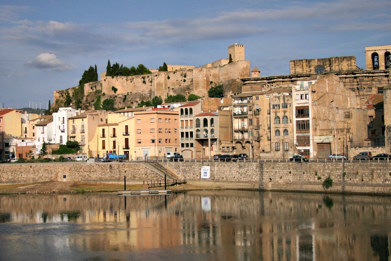 Tortosa: palacios y monasterios en la ciudad de los Templarios